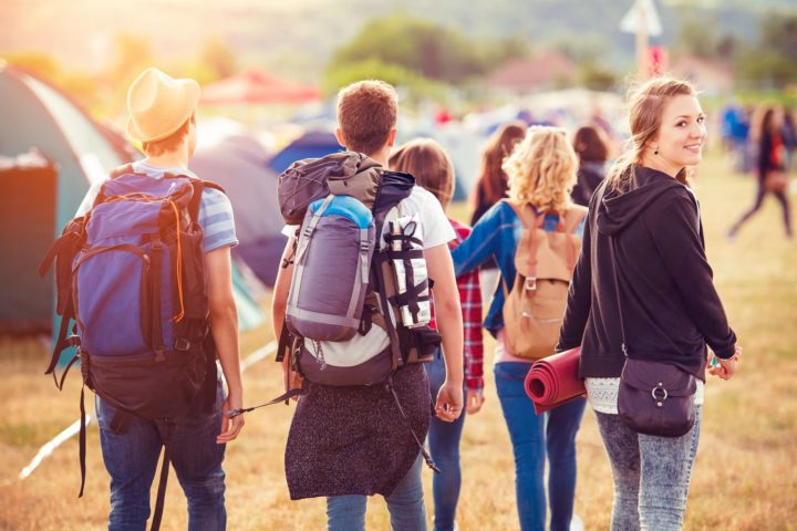 Vacances en colo : les différents séjours 18-25 ans possibles