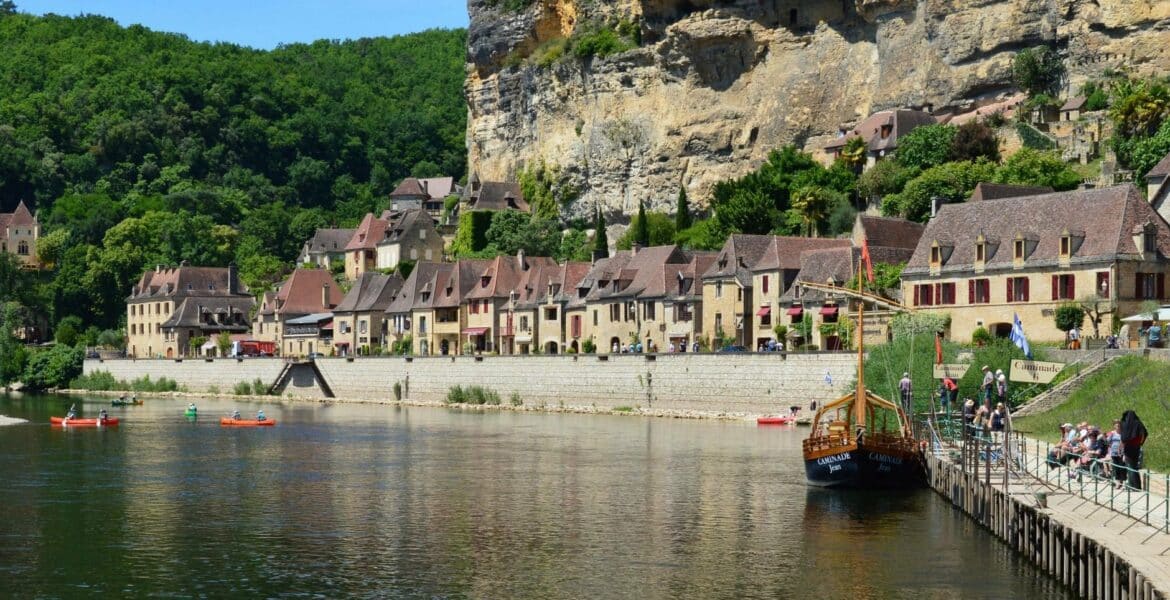 Que faire avec des enfants en dordogne ? nos idées pour des vacances inoubliables en périgord
