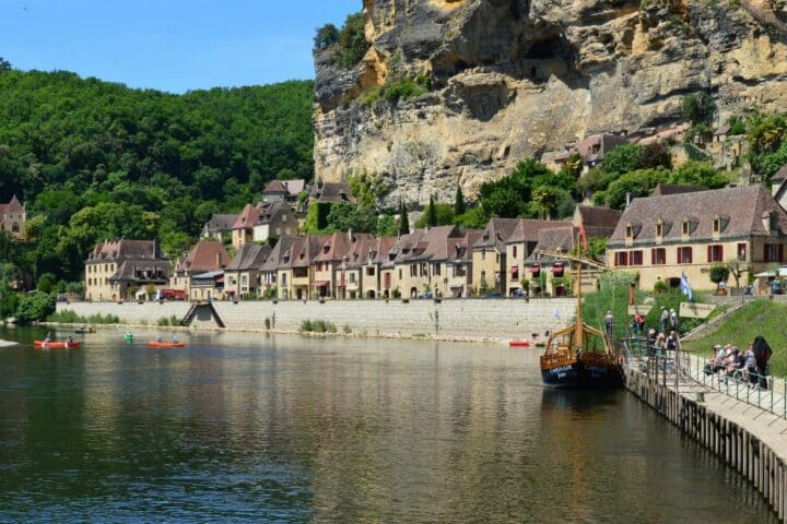 Que faire avec des enfants en dordogne ? nos idées pour des vacances inoubliables en périgord