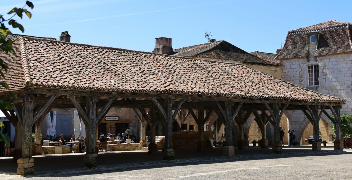 Marchés nocturnes dans le sud-ouest : nos adresses préférées pour des soirées d&rsquo;été magiques